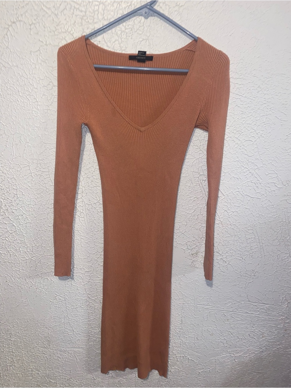 Forever 21 Rust Ribbed V-Neck Long Sleeve Midi Dress